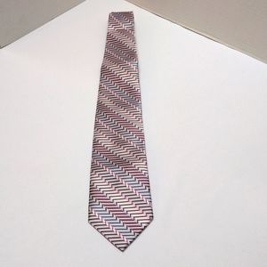 Taylor& Henry Pink Gray Diagonal Pattern Tie NT#1
